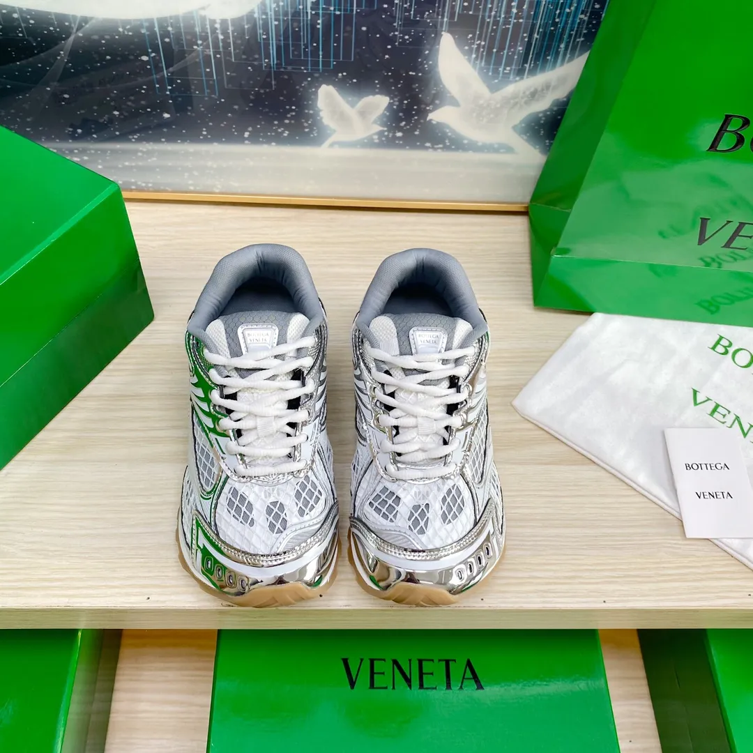 👟👟Ex-factory price 560 high-end version, original 1:1 couple model 👟👟Ex-factory price 560 men's model plus 10🔥New model on the shelves🔥BV Orbit sneakers Wang Yibo's same style couples' Dad Runner sneakers, made of lightweight technical mesh fabric. Features a geometric patterned rubber outsole. The outsole is made of color-blocked T👟👟Ex-factory price U outsole Size: women's shoes 35-40